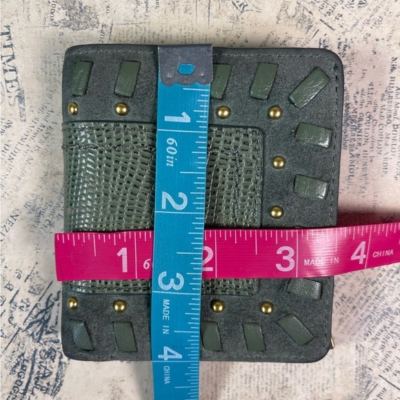 Fossil small green leather bifold wallet - Picture 13 of 13